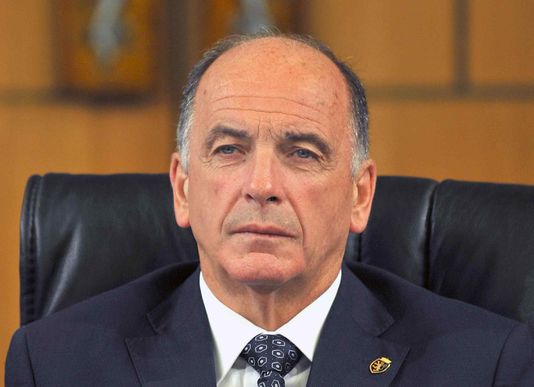 Regione, tuona Rollandin: «O accordo o elezioni»