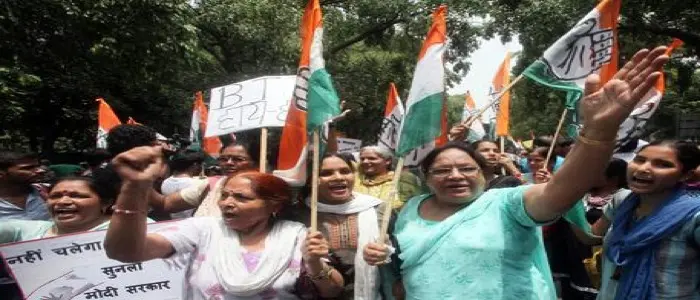 India: donna stuprata da un tassista, folla in rivolta