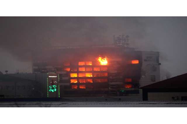 Cecenia, commando uccide 5 poliziotti e da alle fiamme edificio media