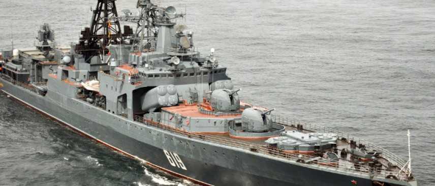 Navi militari russe entrano nel Canale della Manica