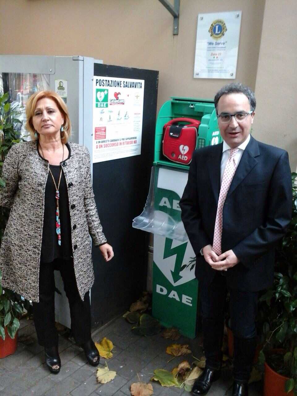 Attivato a Catanzaro il primo defibrillatore automatico stradale in colonnina