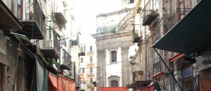 Palermo, Ballarò: ancora blitz al mercatino del capoluogo