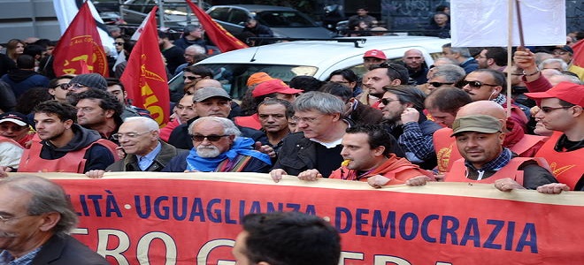 Sciopero generale della Fiom a Napoli: corteo in centro
