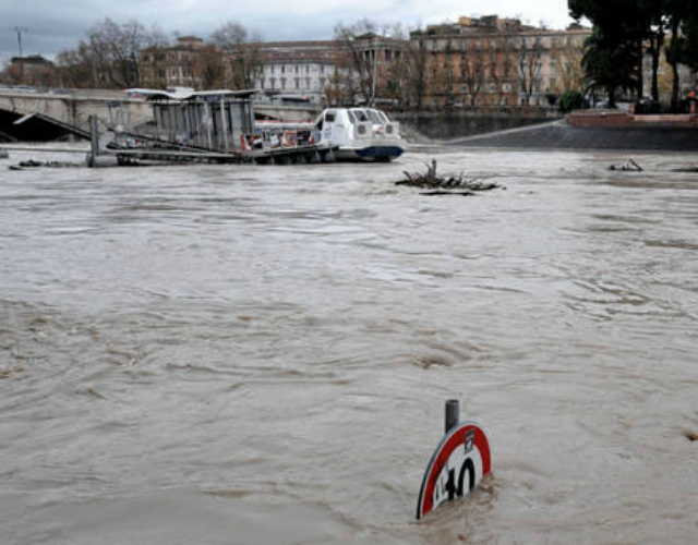Tevere a rischio di piena, le disposizioni della Protezione Civile