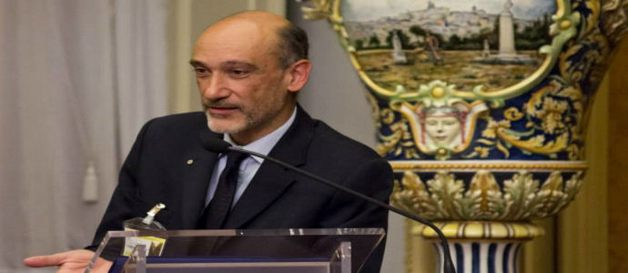 Enzo Romeo e "L'invisibile Bellezza"