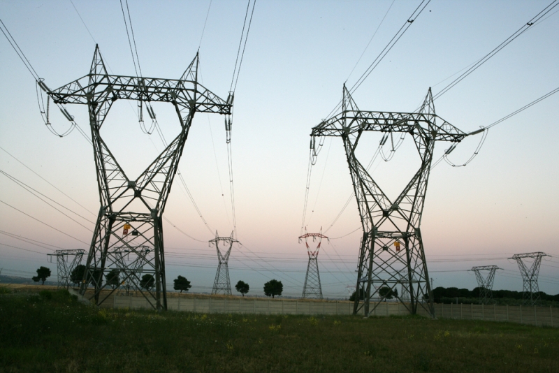 Casanditella, protesta contro l'elettrodotto: "non pensano alla salute delle persone"
