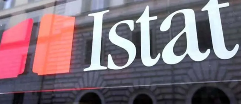 Istat, nel trimestre luglio-settembre produzione industriale diminuita dell'1,1% per l'Italia