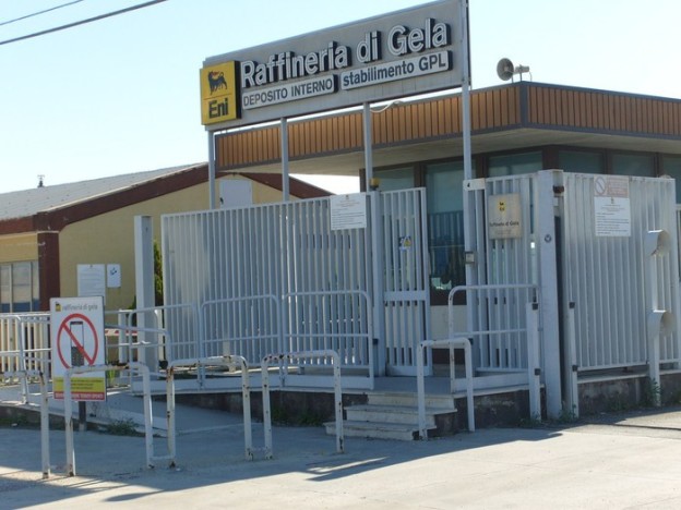 Raggiunto accordo sulla raffineria di Gela: diventa green