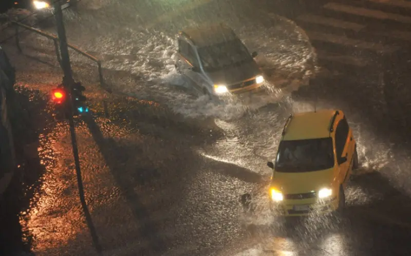 Meteo Liguria: ancora allerta a Genova, in calo piogge e vento