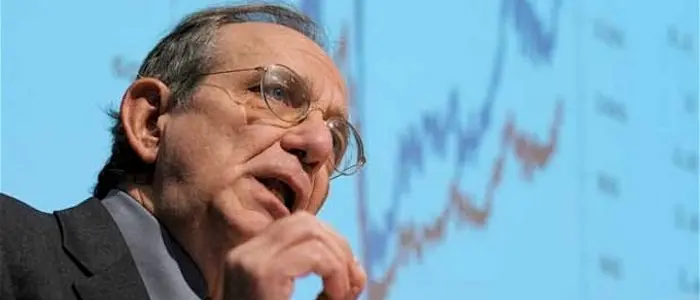 Padoan: misure ambiziose per la crescita. Riduzione debito ineludibile