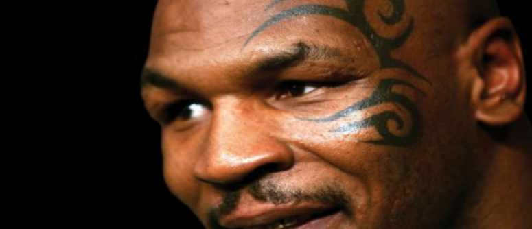 Tyson, confessione choc: "Da bambino sono stato violentato"