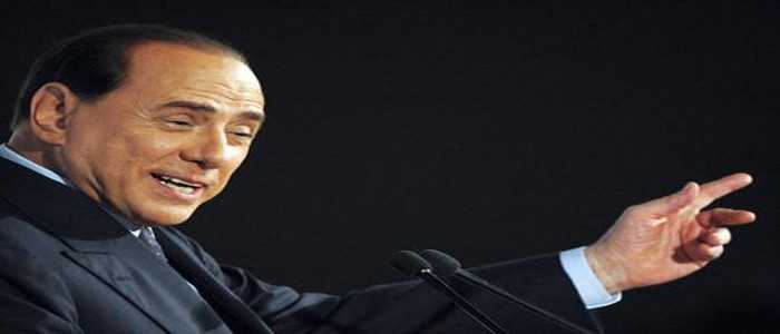Berlusconi: "Ho la responsabilità nei confronti di milioni di persone"