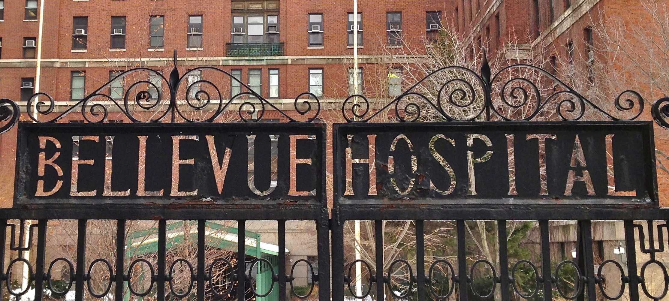 New York: medico positivo all'Ebola, tre persone in quarantena