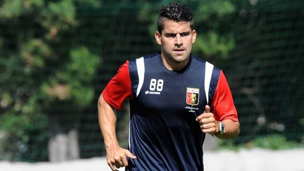 Genoa, pesante infortunio per Rincon: centrocampista out fino a dicembre