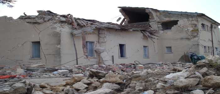 Terremoto a L'Aquila: l'avvocato di Stato parla di "Cortocircuito mediatico"