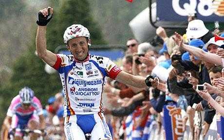 Ciclismo, il veronese Davide Rebellin vince il Giro d'Emilia