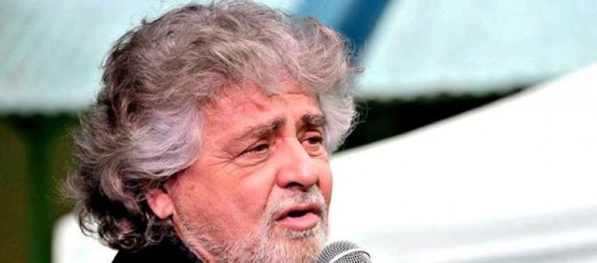 Grillo a Roma: "Lanceremo il referendum per uscire dall'euro"