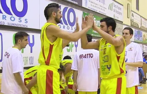 Planet Basket Catanzaro: battuto Basket Vasto con un punteggio di 72-60