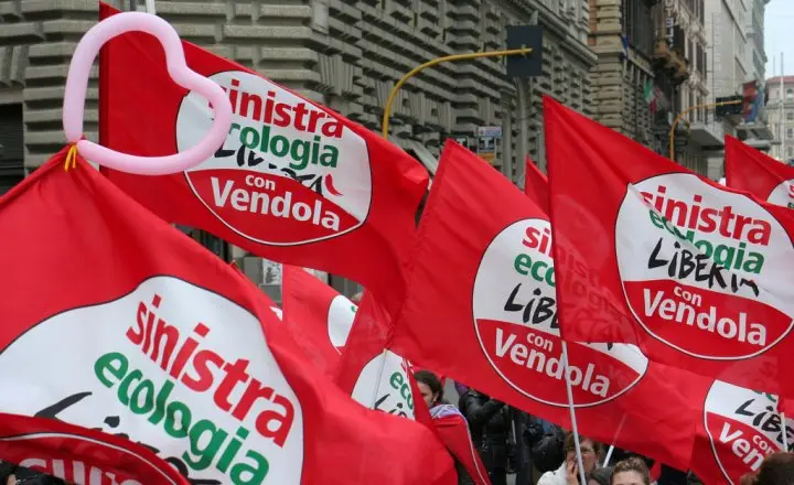 Roma, Art. 18: in piazza il fronte anti Jobs Act. Vendola:"Renzi ci riporta all'800"