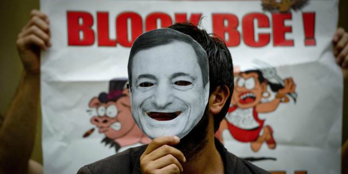 Vertice Bce, a Napoli corteo ad alta tensione