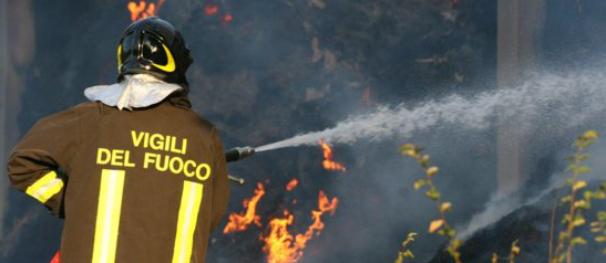 Palermo, incendio in abitazione per fuga di gas: 1 morto