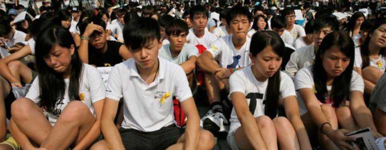Hong Kong: gli studenti lanciano un ultimatum all'esecutivo