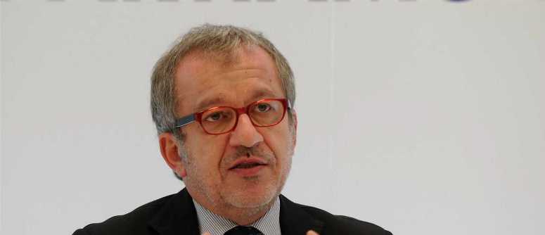 Terrorismo, Maroni: "Necessario aumentare i controlli in vista di Expo"