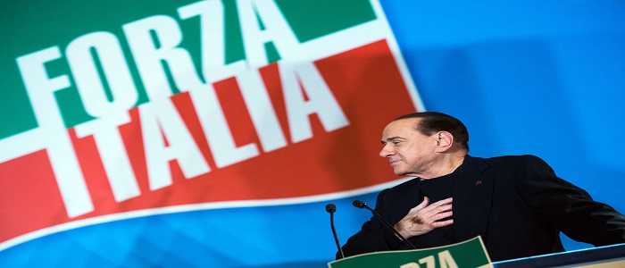 Berlusconi: "Rinnovamento dopo 20 anni"