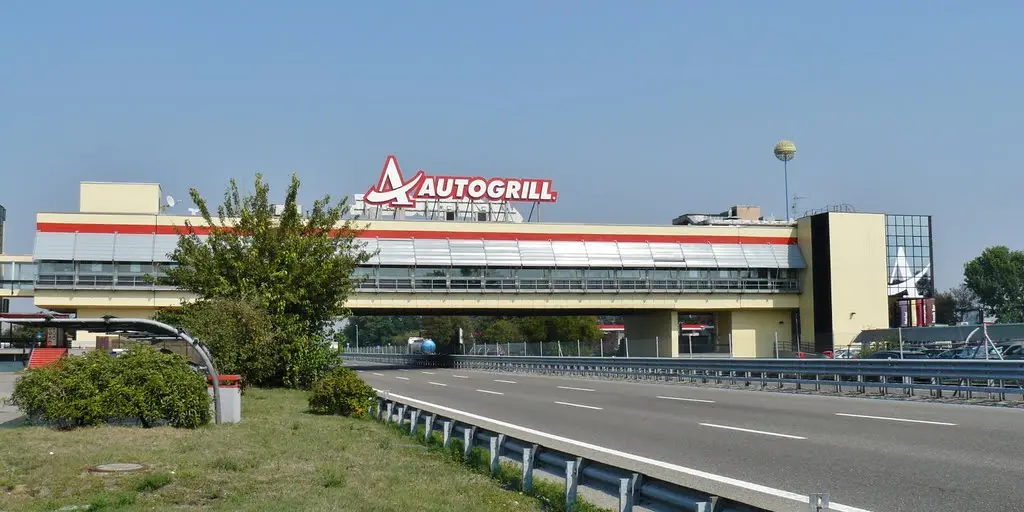 Banda di ladri arrestata sull'A7: avevano rapinato una gioielleria di Venezia