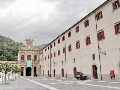 Regione: al Santuario di Paola torna Aura, la borsa del turismo religioso