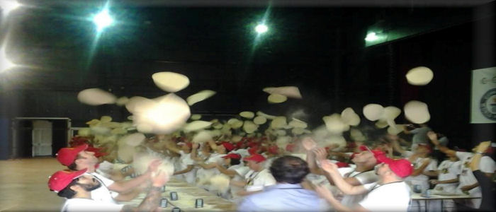 278 pizzaioli entrano nel Guinness World Record