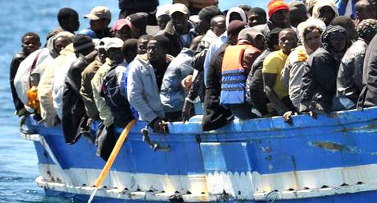 Immigrazione: nuova tragedia in mare. 200 morti a largo della Libia