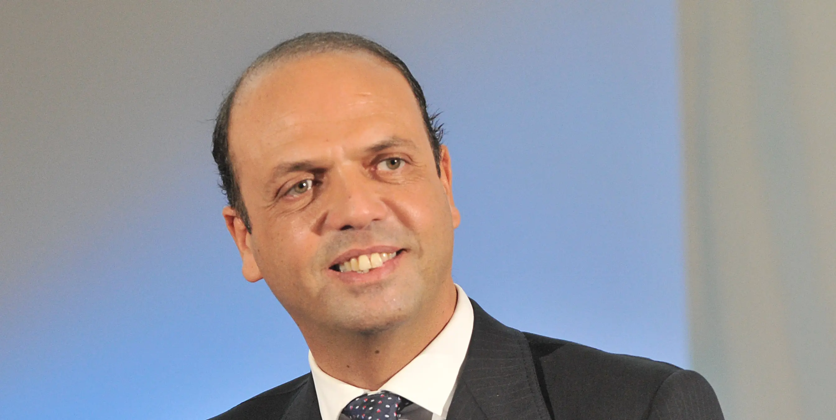 Alfano assicura: "Sul blocco stipendi delle forze dell'ordine il governo sta già lavorando"