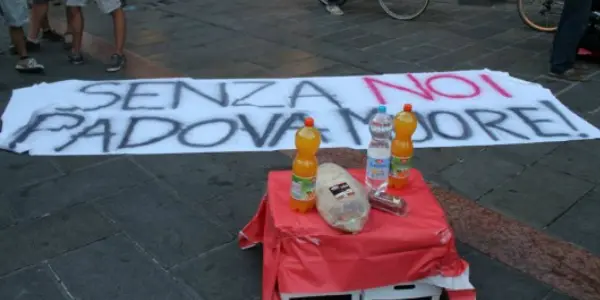 Bitonci, la politica delle ordinanze contro il degrado non convince. Padova si riprende la piazza