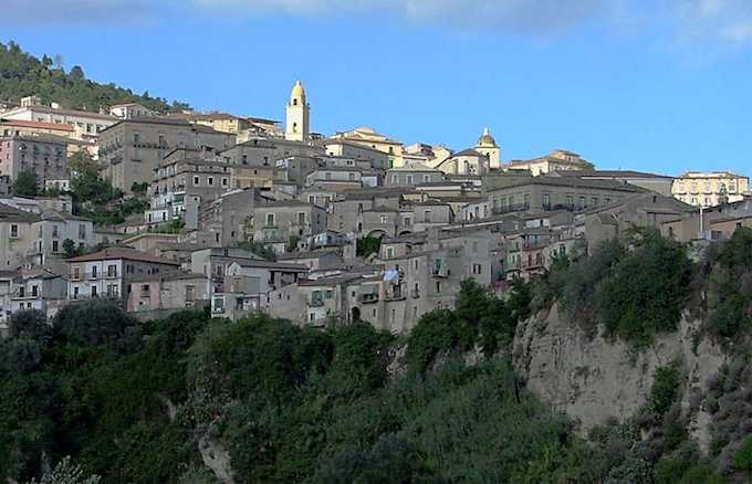 Rossano: parte il servizio di spazzamento meccanico