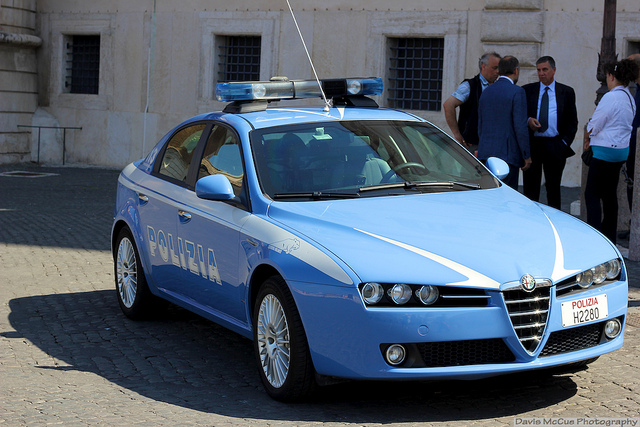 Foligno: stupra e rapina una prostituta, arrestato un trentenne albanese