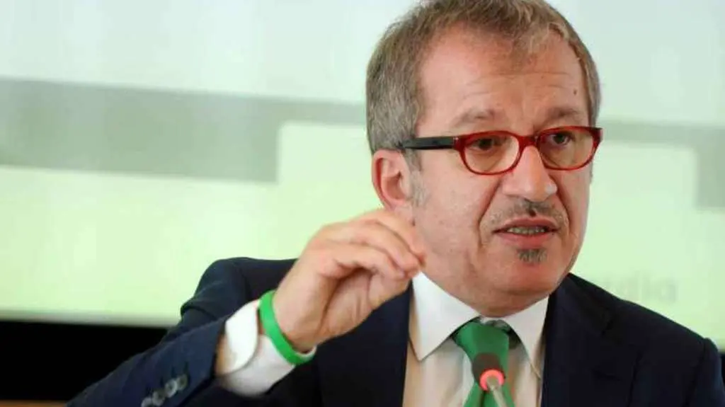 Mare Nostrum, Maroni: «Il governo ha dato il peggio di sé. Non daremo strutture o risorse»