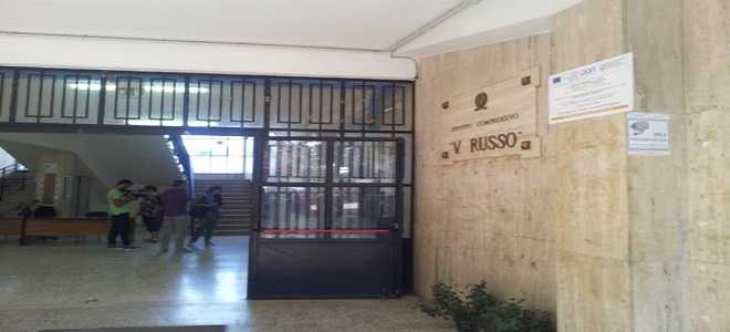 Alunni insultati e picchiati: 3 maestre ai domiciliari a Palma Campania