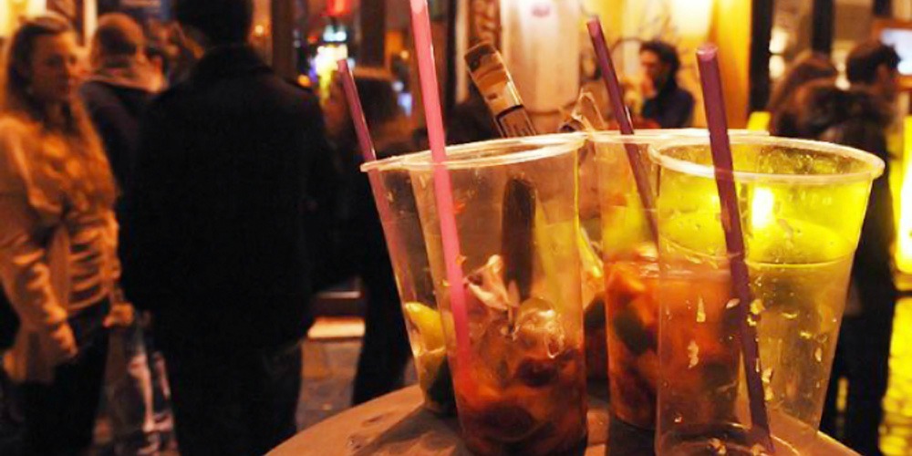 Padova, ecco come Bitonci vuole cambiare la città a suon di ordinanze: dopo l'accattonaggio, l'alcol