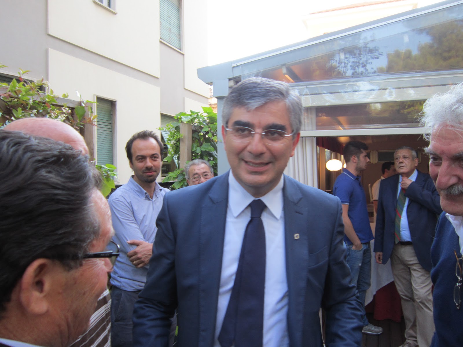 D'Alfonso, promulgata la prima legge regionale