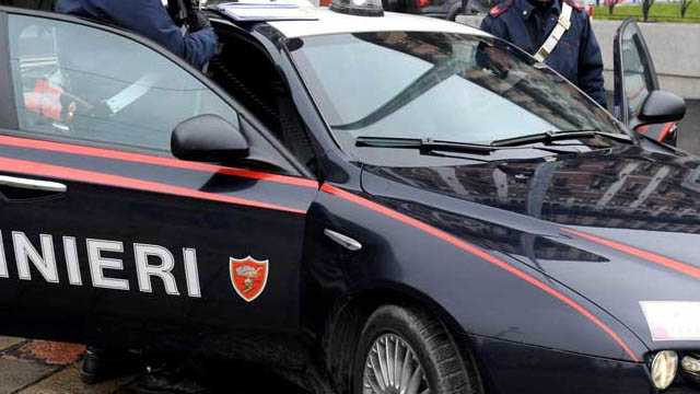 Torino: 83enne sfugge a badante e si suicida