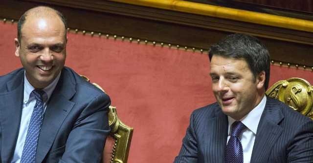 Renzi: "Non avrei mai usato il termine 'vu cumprà'. Articolo 18 un totem da riscrivere"