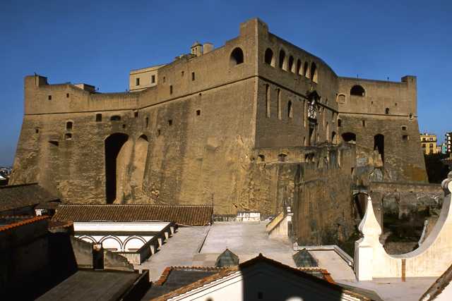 Ferragosto a Napoli: musei aperti ed eventi sul lungomare