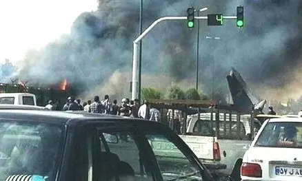 Iran, aereo precipita: almeno 40 i morti