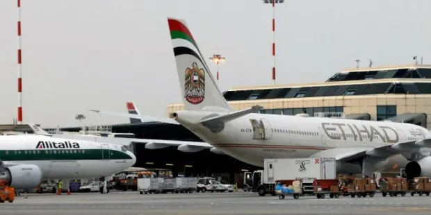 Alitalia-Etihad c'è l'accordo, Lupi: «Domani si firma». Ma a Fiumicino sarà sciopero di massa