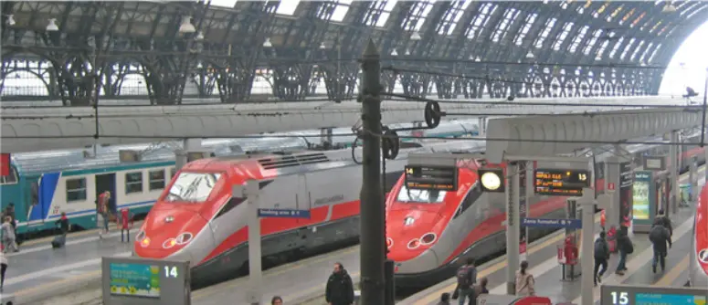 Milano, barriere anti-borseggio in Stazione Centrale
