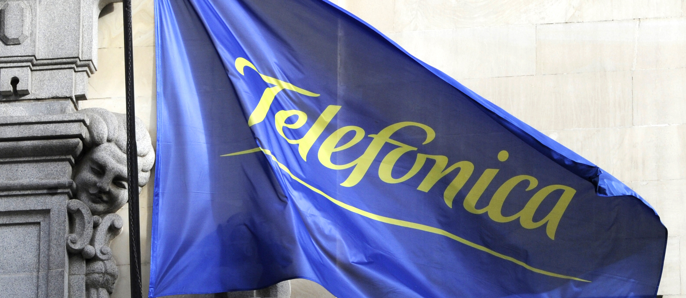 Borsa, Piazza Affari apre in rialzo. Telecom in ribasso dopo offerta di Telefonica