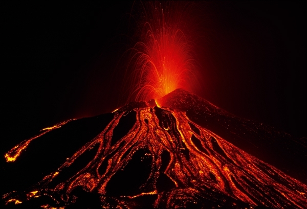 Ancora spettacolo naturale regalato dall'Etna