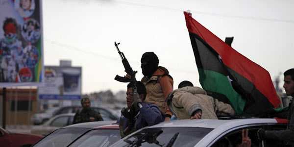 Libia sull'orlo della guerra civile: Bengasi sotto il controllo degli jihadisti. Allerta kamikaze