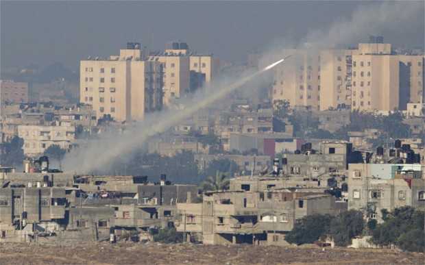 Gaza, nuova rottura tregua: almeno 7 bambini morti. Israele nega responsabilità e attacca Hamas